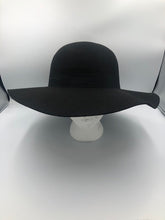 Load image into Gallery viewer, Queen Pin Hat(Different Colors)
