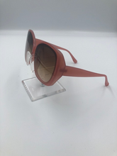 Load image into Gallery viewer, 2020 Jackie O Shades(Multiple Colors)
